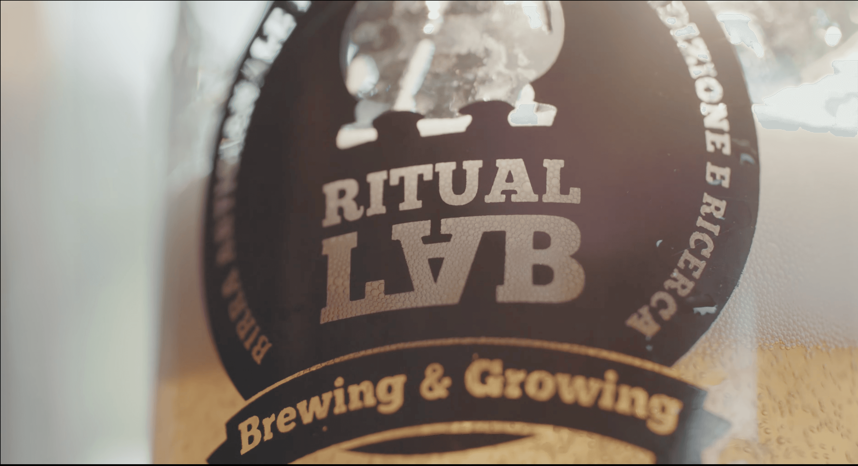 Frame dalla produzione RITUAL LAB The Art of Brewing — 3 Monkeys Film