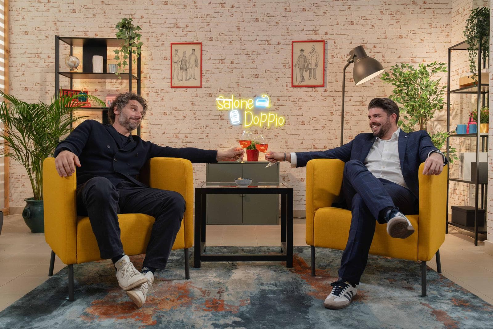 Frame dal podcast Salone Doppio — 3 Monkeys Film